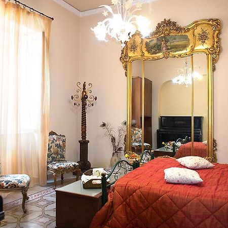 La Casa Di Via Narbone Hotel Palermo Exterior photo